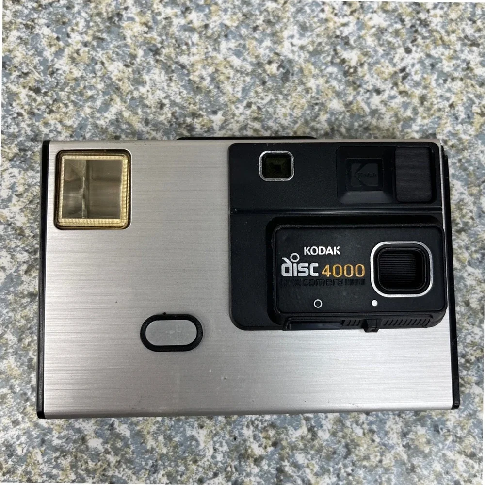 Kodak Disc 4000 Camera Silver Black Vintage Point and Shoot Built-in Flash 1980s